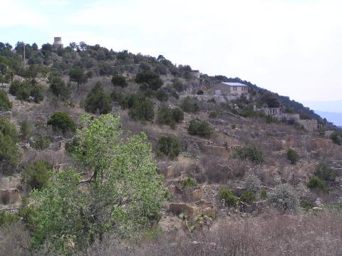 The foundations of the former homes of La Noria